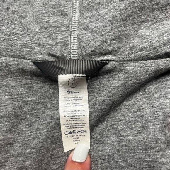 Ivivva Girls Gray Sherpa Forever Vest Size 7 Years - Picture 2 of 5